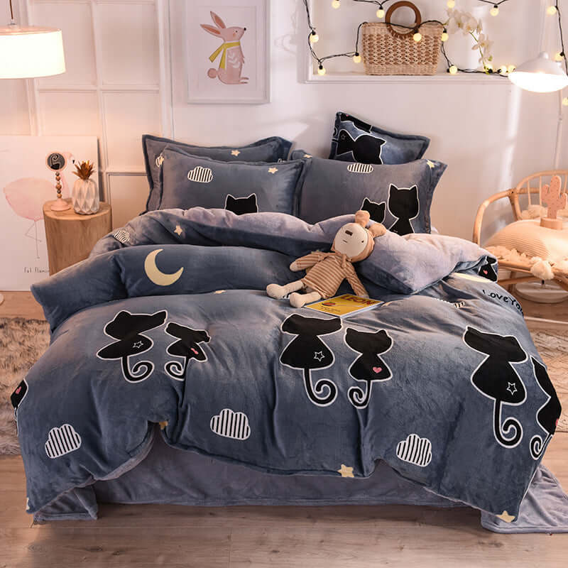 Cozy Winter Thick Coral Fleece Four-piece Milk Fleece Bed Sheet Duvet Cover with cat designs and stars.