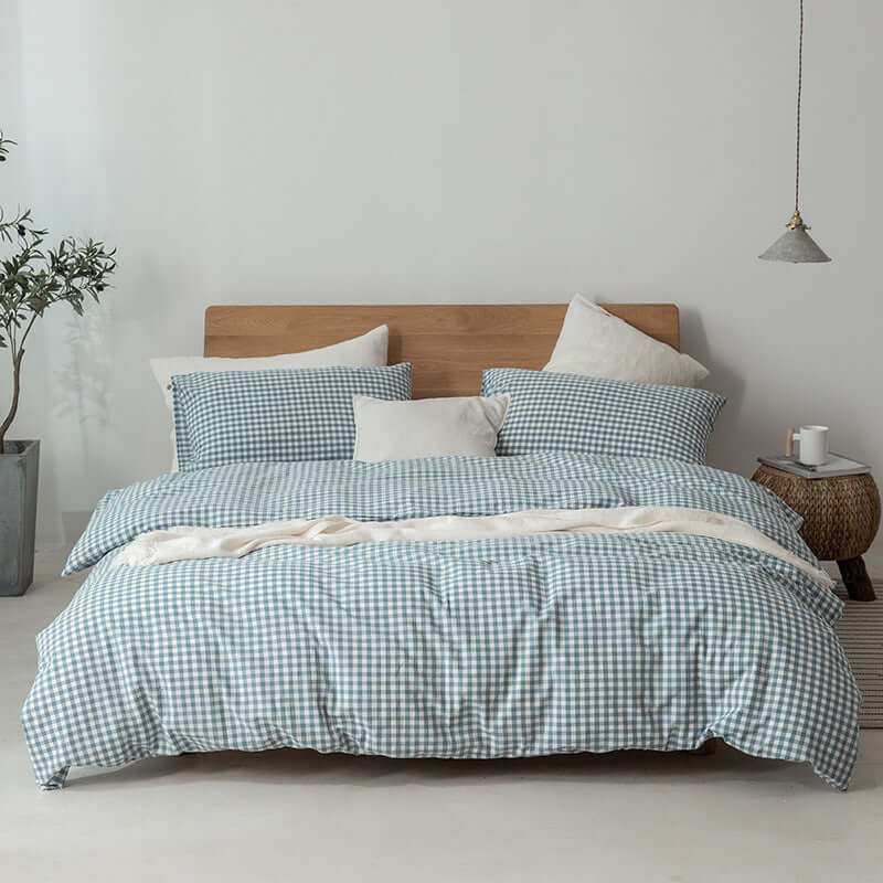 Japanese style Muji-style bed and breakfast duvet cover set in blue gingham pattern, featuring pure cotton fabric.