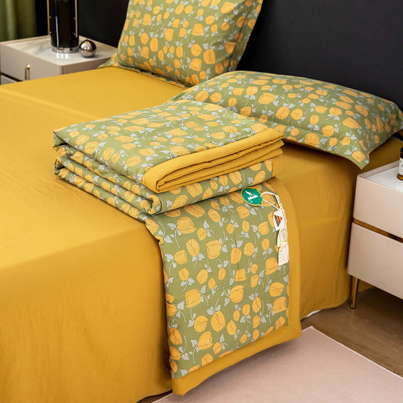 Cotton and linen double-layer yarn summer blanket and bedding set with modern floral design.